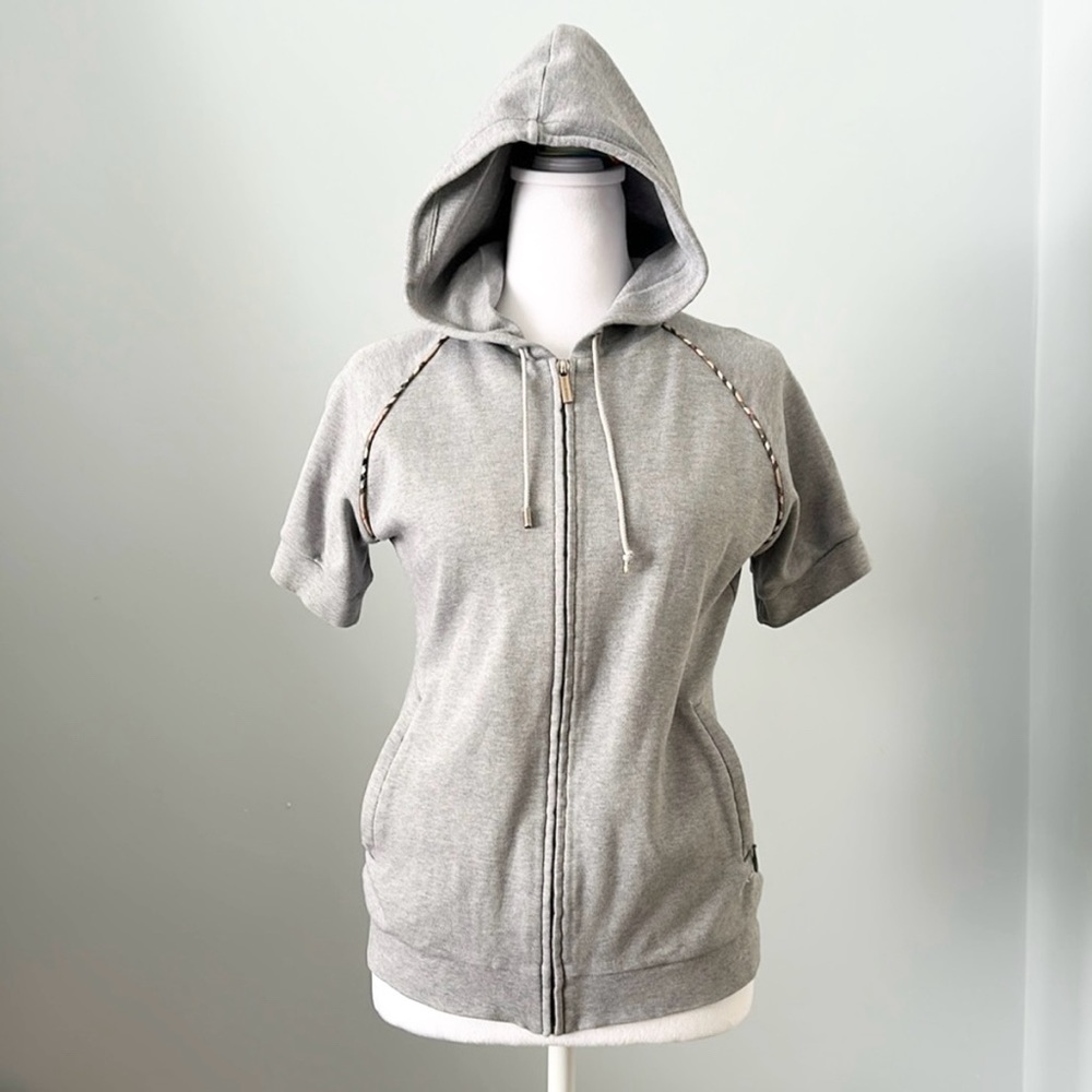 BURBERRY Golf Nova Check Trim Short Sleeve Hoodie